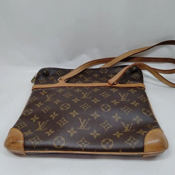💎✨Authentic✨💎Louis Vuitton Coussin GM Shoulder bag - Picture 5 of 9